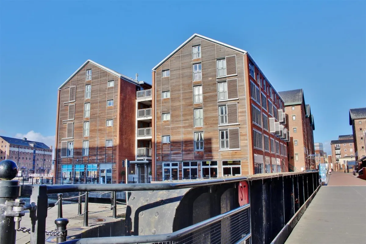 Merchants Quay, Gloucester Docks, GL1, photo 2