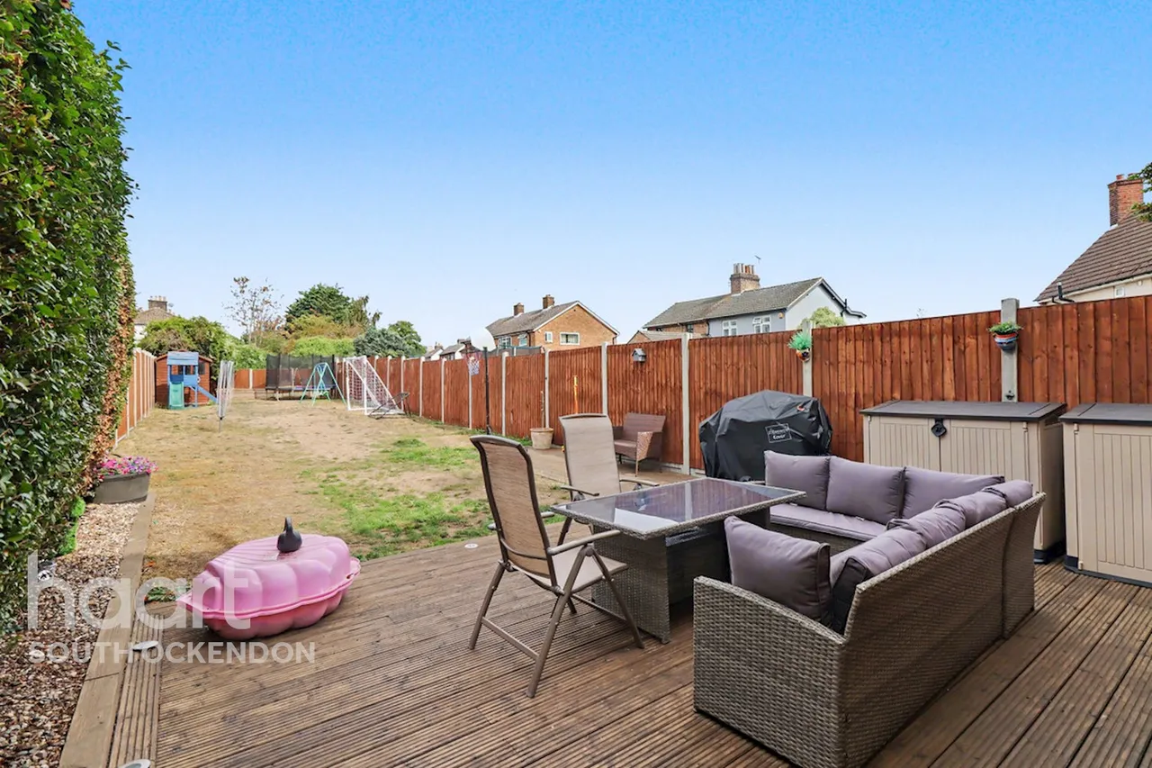 Hall Road, Aveley, RM15, photo 17
