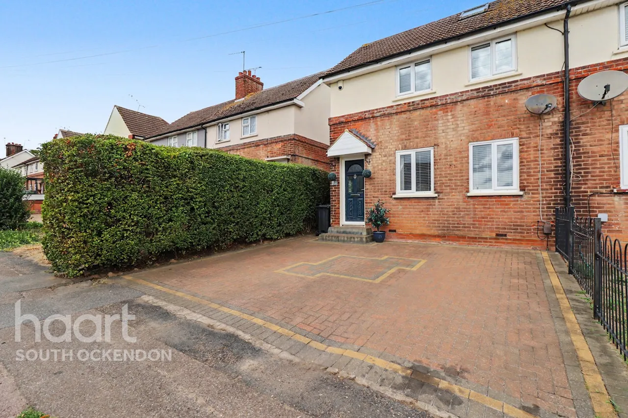 Hall Road, Aveley, RM15, photo 18