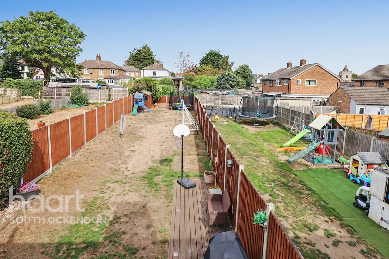 Hall Road, Aveley, RM15, photo 12