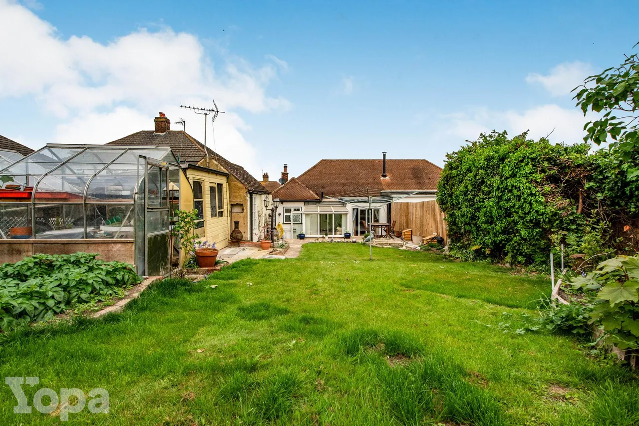 Lamorna Avenue, Gravesend, DA12, photo 18