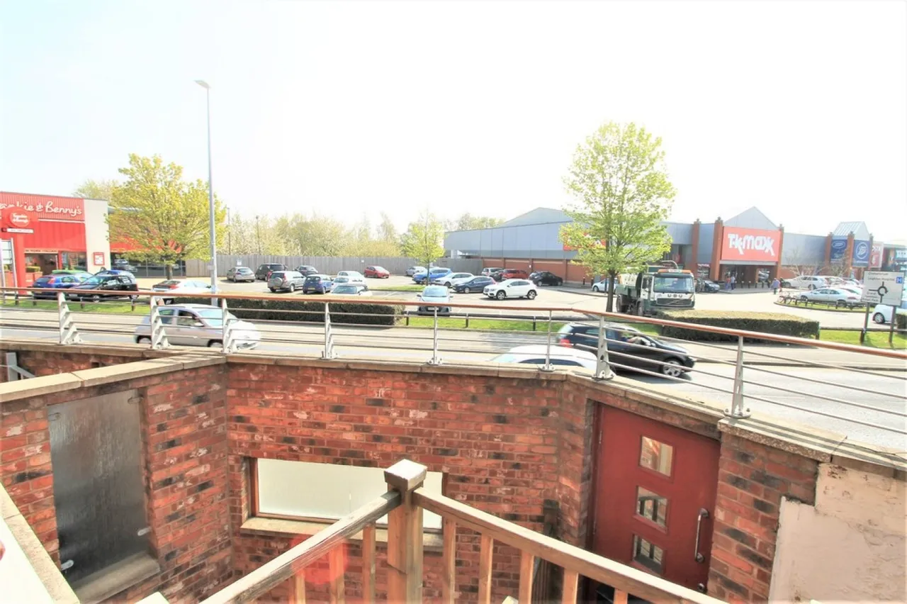 Earle St, Crewe, CW1, photo 10