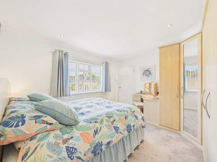 Corone Close, Folkestone, CT19, photo 6