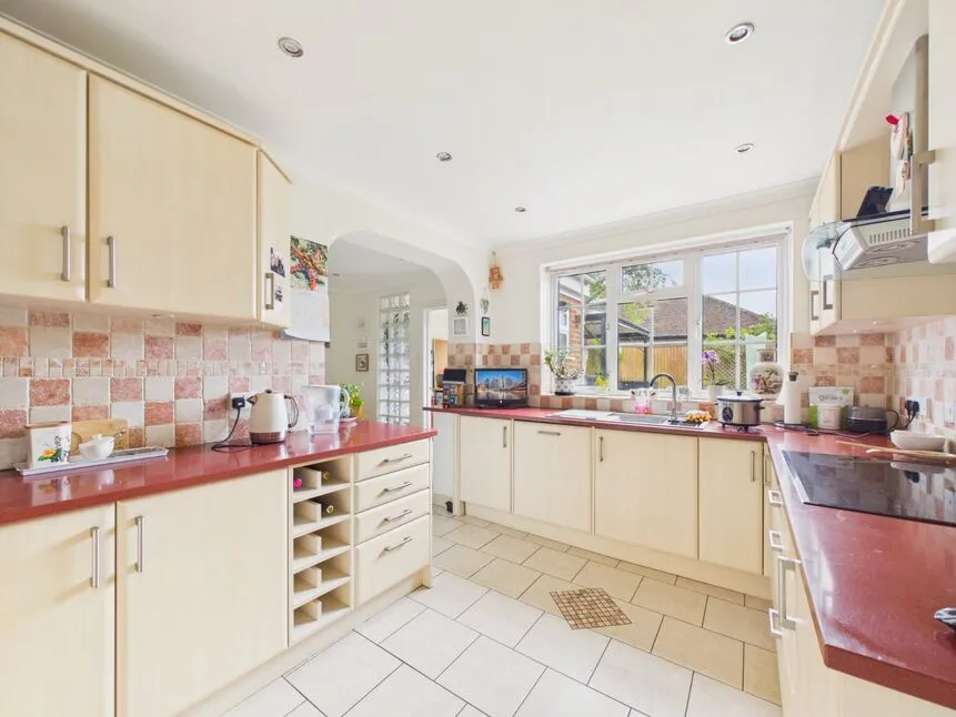 Corone Close, Folkestone, CT19, photo 4