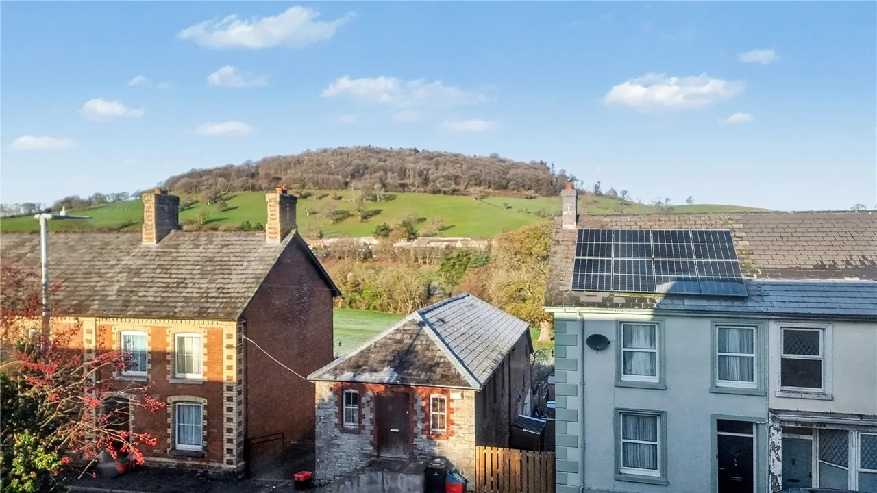 Sennybridge, Brecon, Powys, LD3 8RR, photo 23