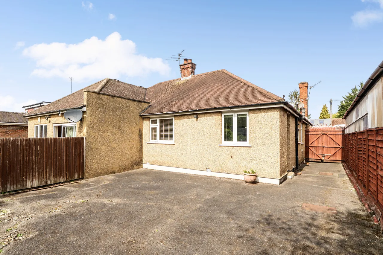 Eastern Avenue, Pinner, HA5, photo 17