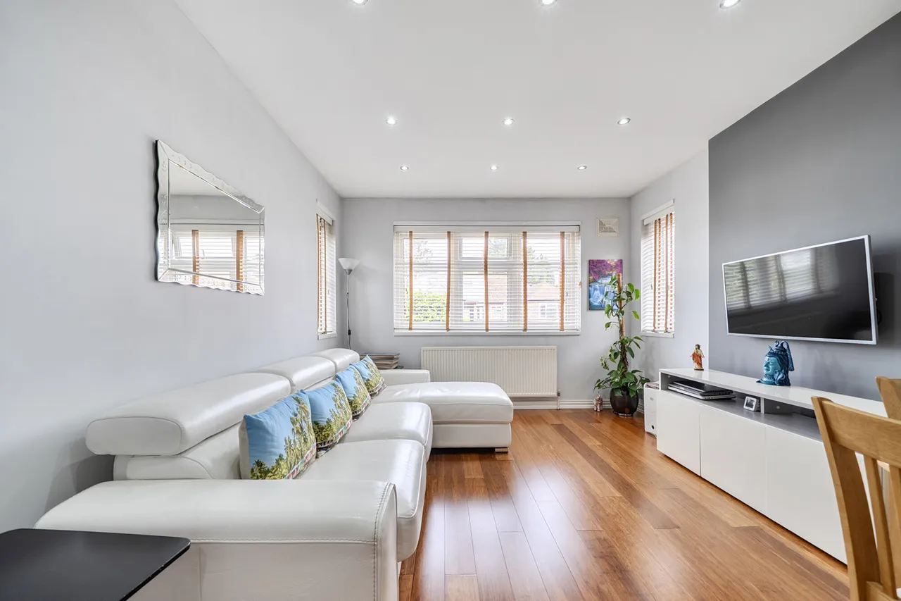 Eastern Avenue, Pinner, HA5, photo 12