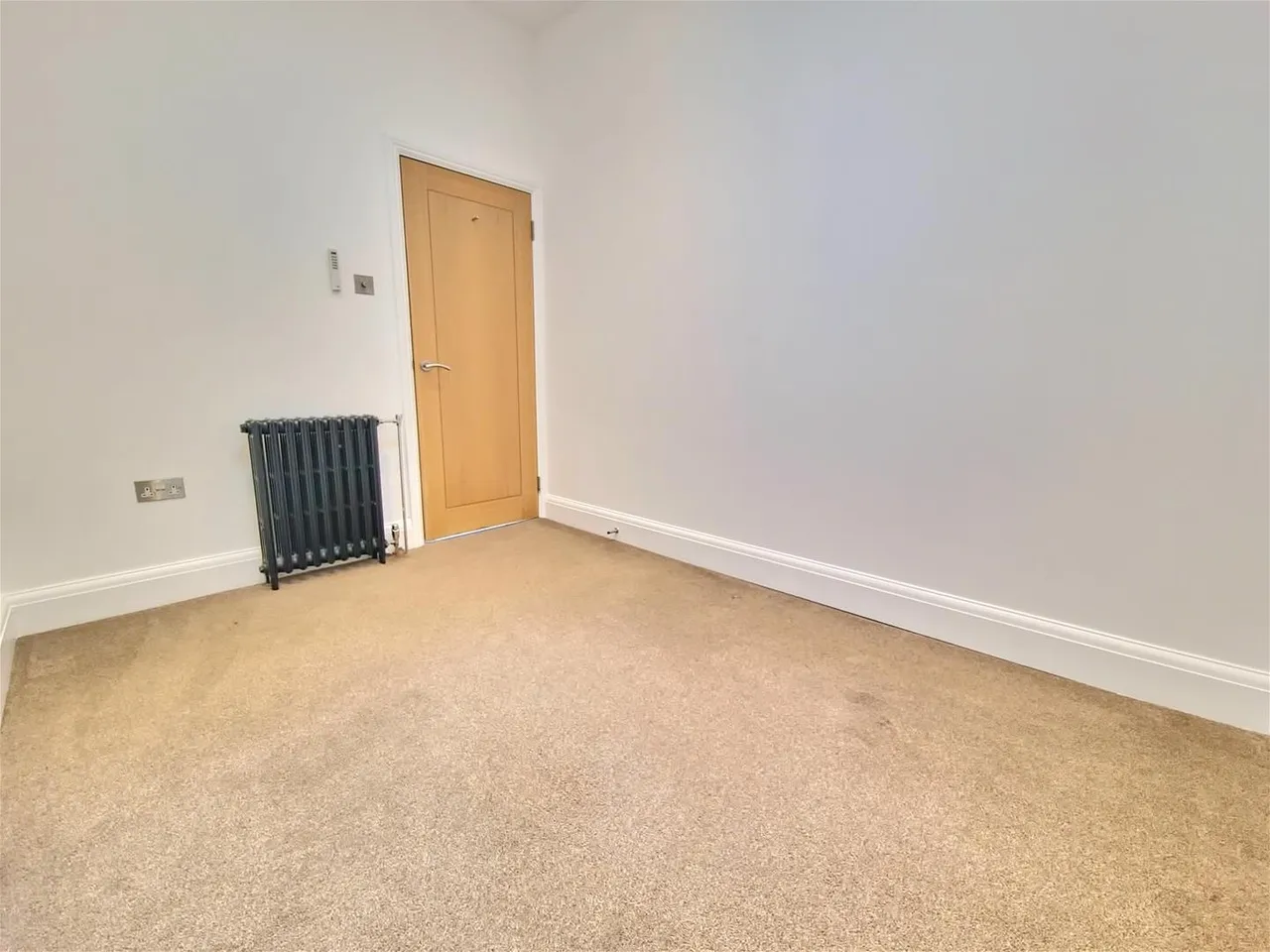 Fort Crescent, Margate, Kent CT9 1HX, photo 12
