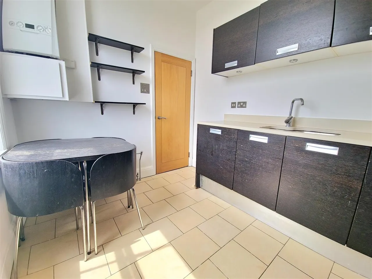 Fort Crescent, Margate, Kent CT9 1HX, photo 7