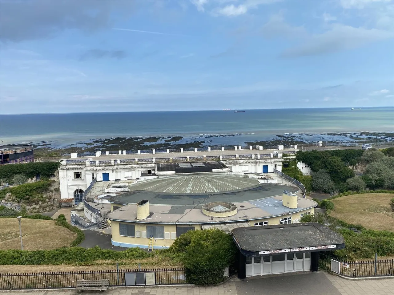 Fort Crescent, Margate, Kent CT9 1HX, photo 16