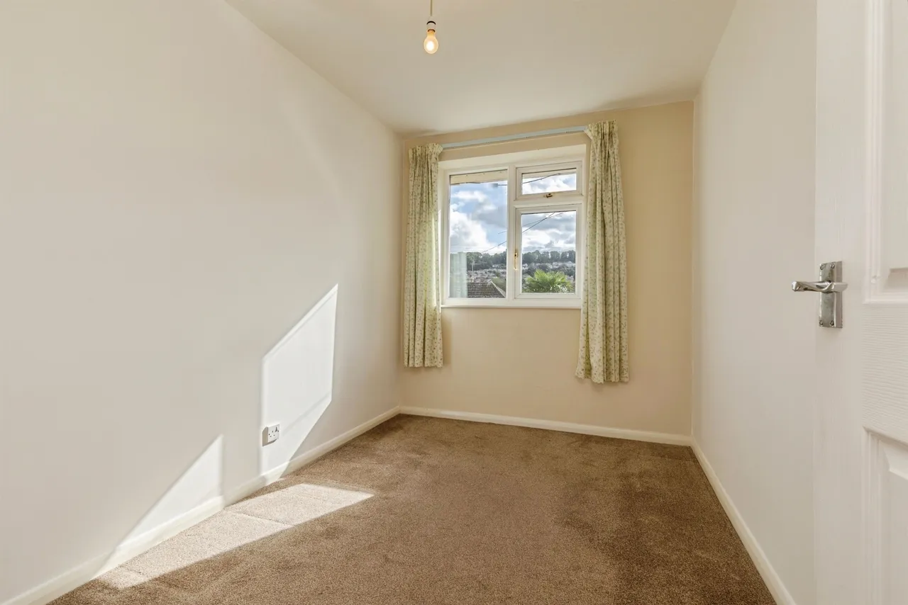 Walnut Drive, Bath, BA2, photo 8