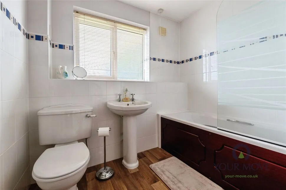 Cleveland Road, Wigston, Leicestershire, LE18, photo 8