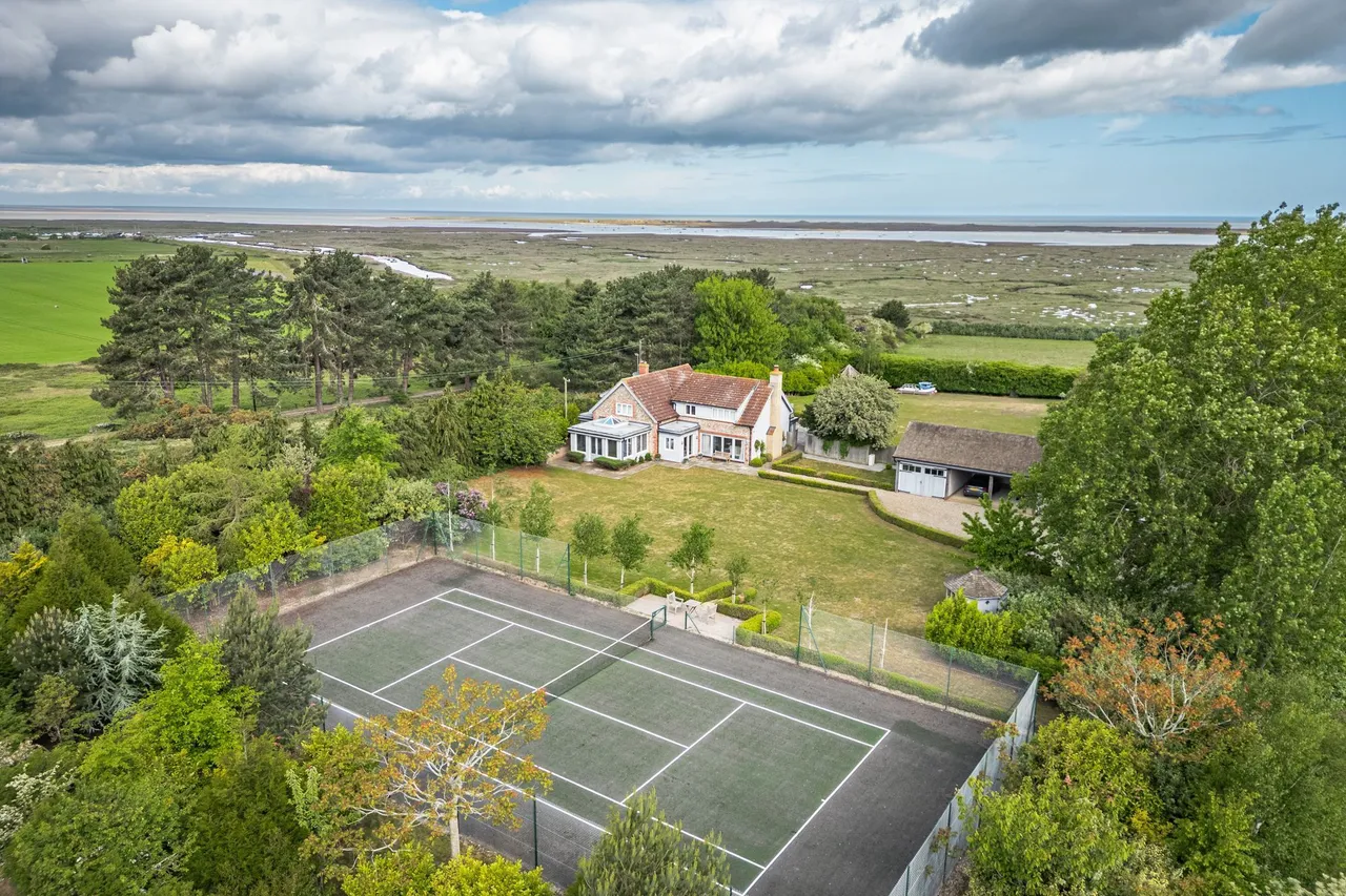 3 bed house for sale, Exceptional Coastal Home in Blakeney