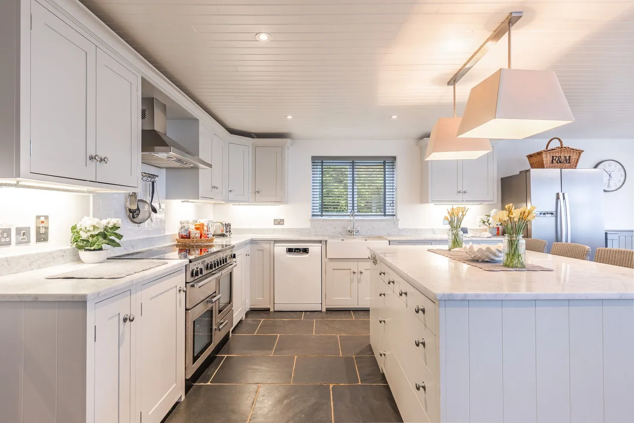 Exceptional Coastal Home in Blakeney, photo 3