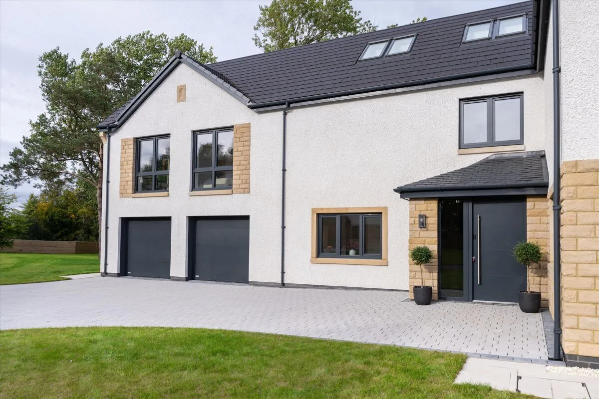 Inveroe Steadings, Balerno, EH14, photo 19