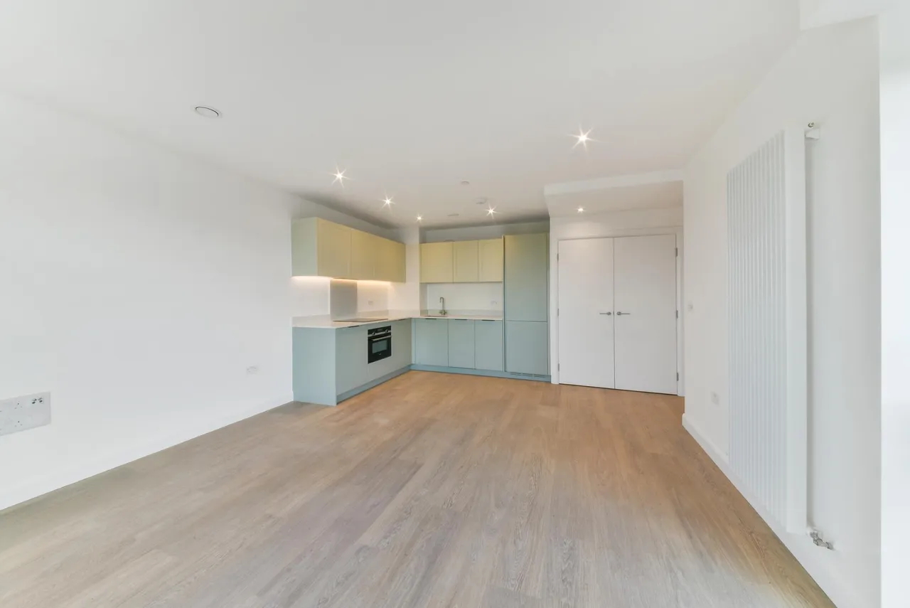 Wellspring House, Western Gateway, E16, photo 6