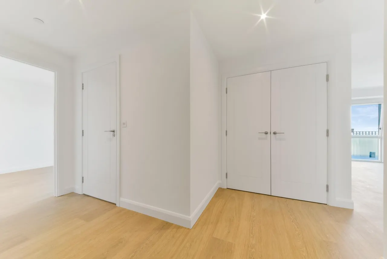 Wellspring House, Western Gateway, E16, photo 11