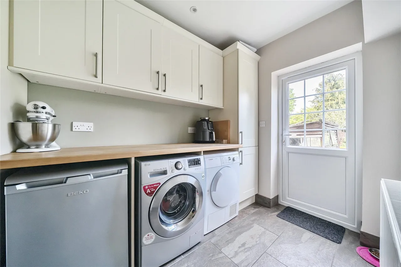 Park Avenue, Orpington, BR6, photo 23