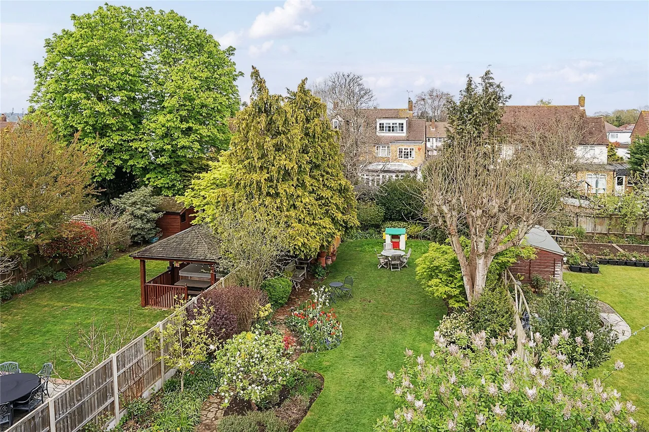 Park Avenue, Orpington, BR6, photo 25