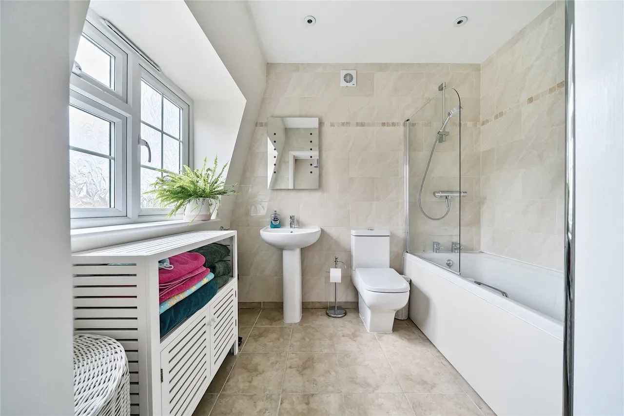 Park Avenue, Orpington, BR6, photo 9