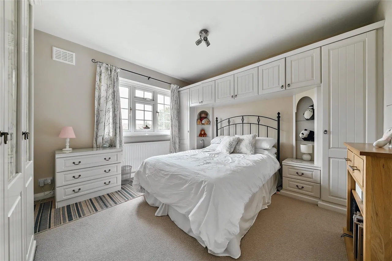 Park Avenue, Orpington, BR6, photo 12