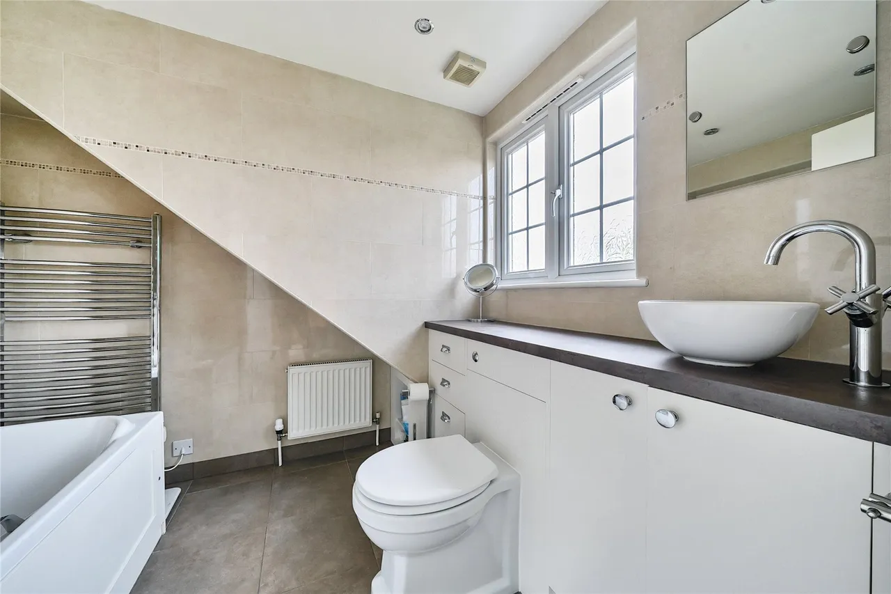 Park Avenue, Orpington, BR6, photo 11