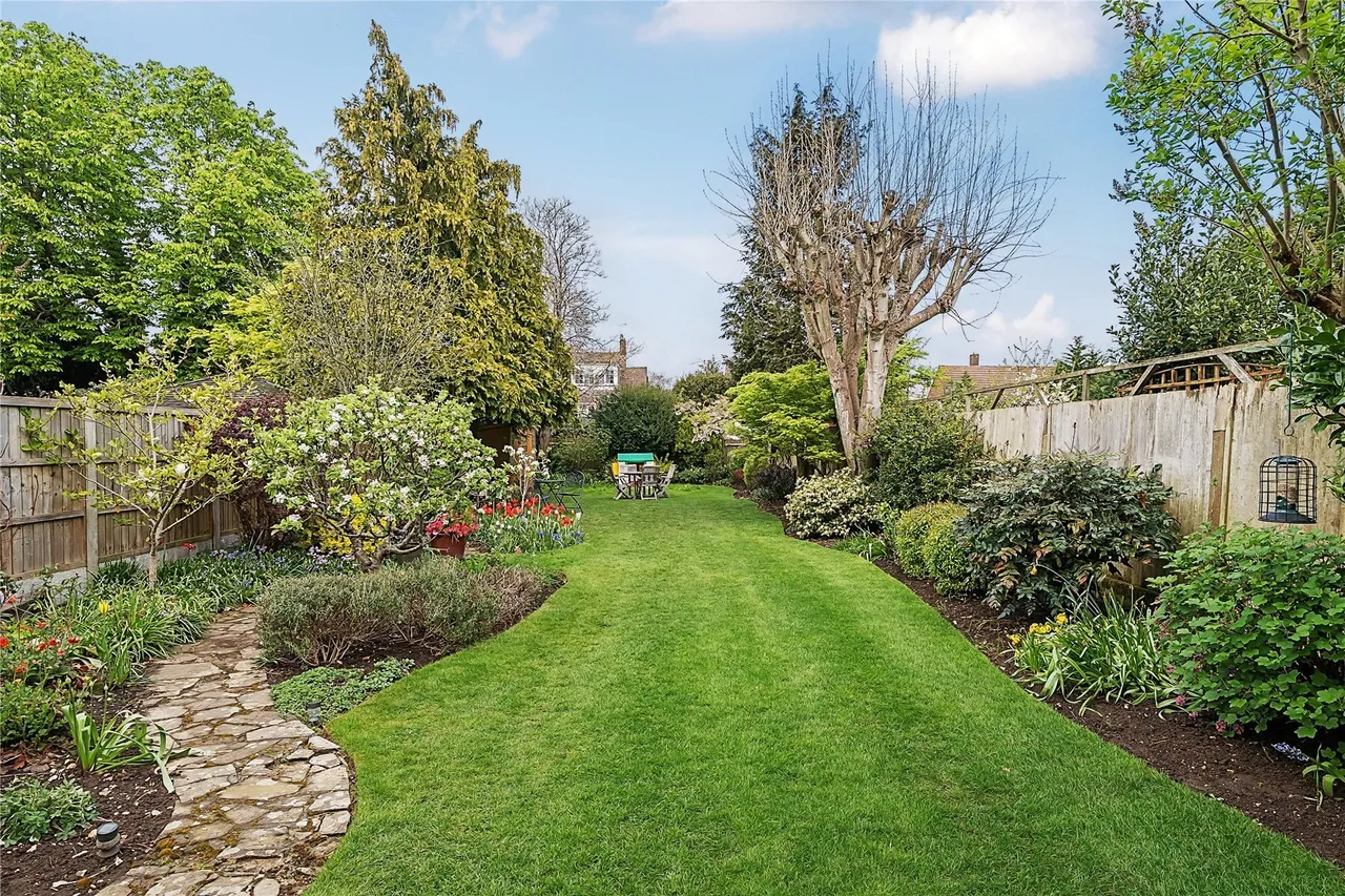 Park Avenue, Orpington, BR6, photo 27