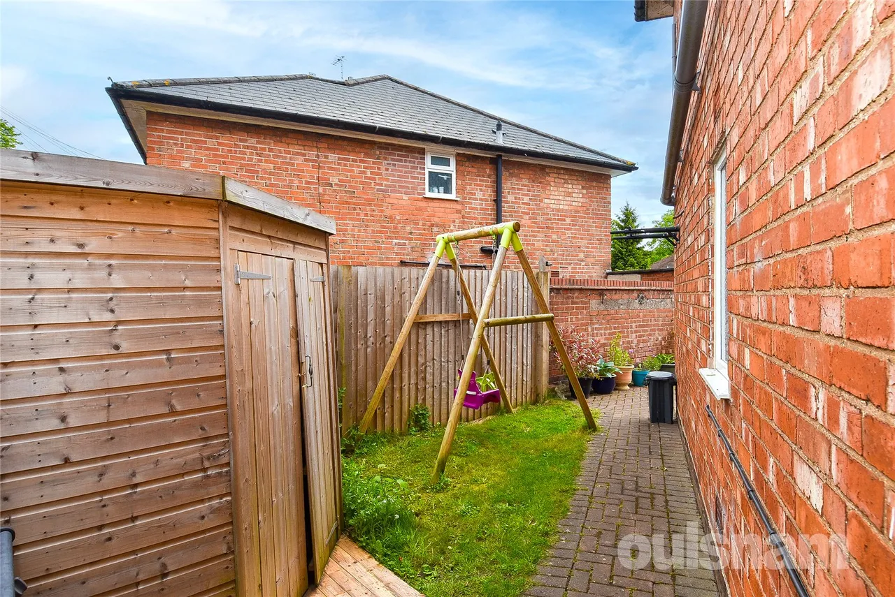 Pineapple Road, Stirchley, Birmingham, West Midlands, B30 2TN, photo 20