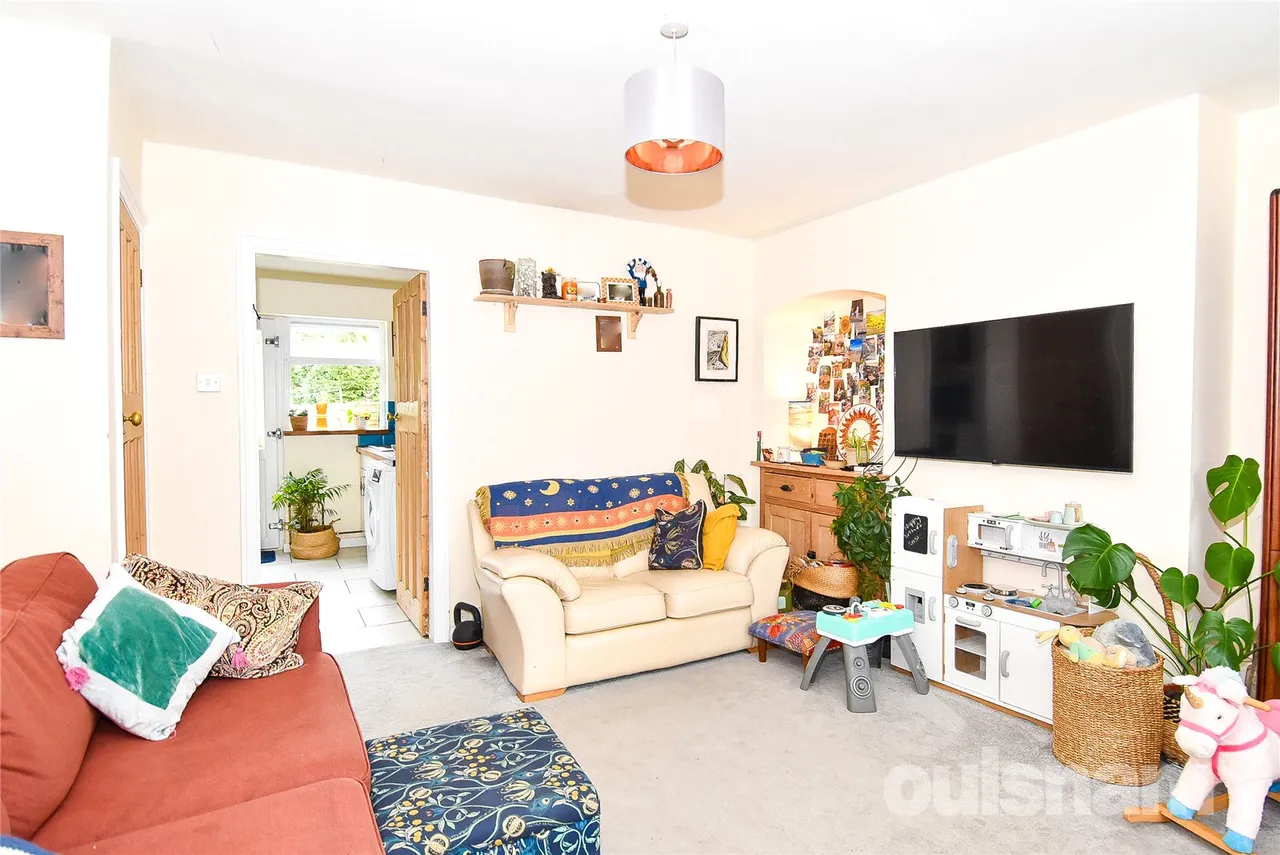 Pineapple Road, Stirchley, Birmingham, West Midlands, B30 2TN, photo 2