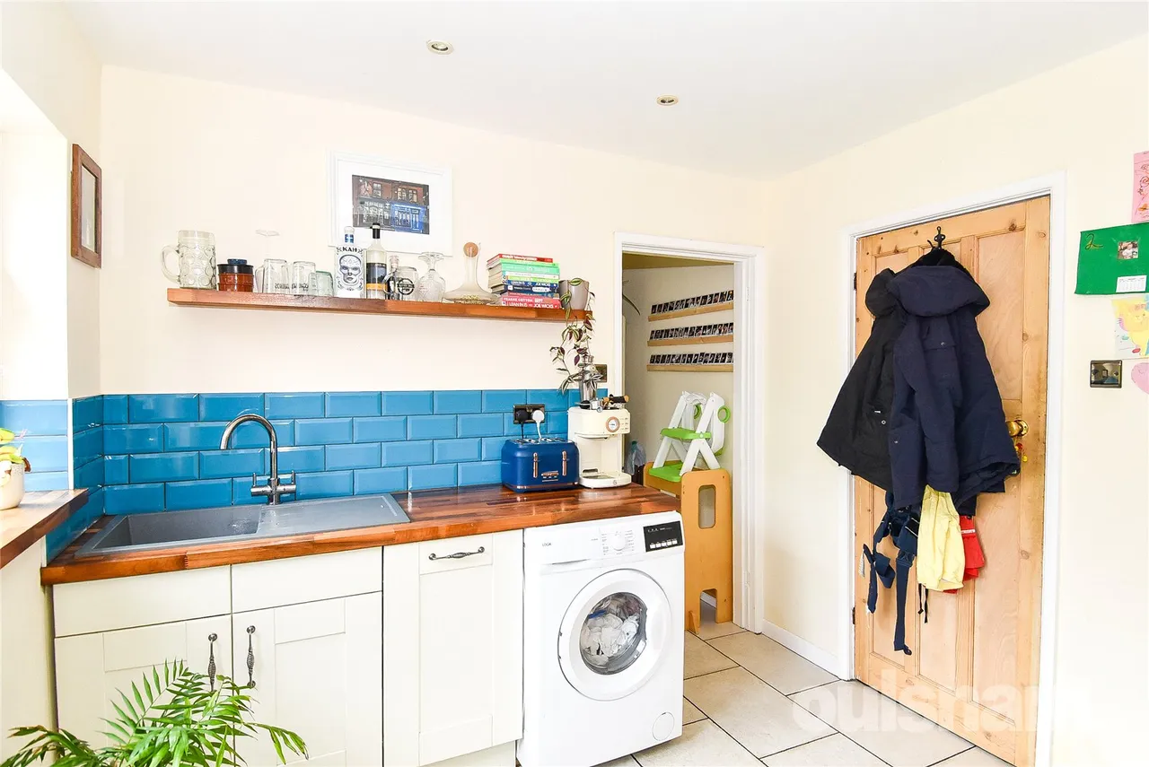 Pineapple Road, Stirchley, Birmingham, West Midlands, B30 2TN, photo 7