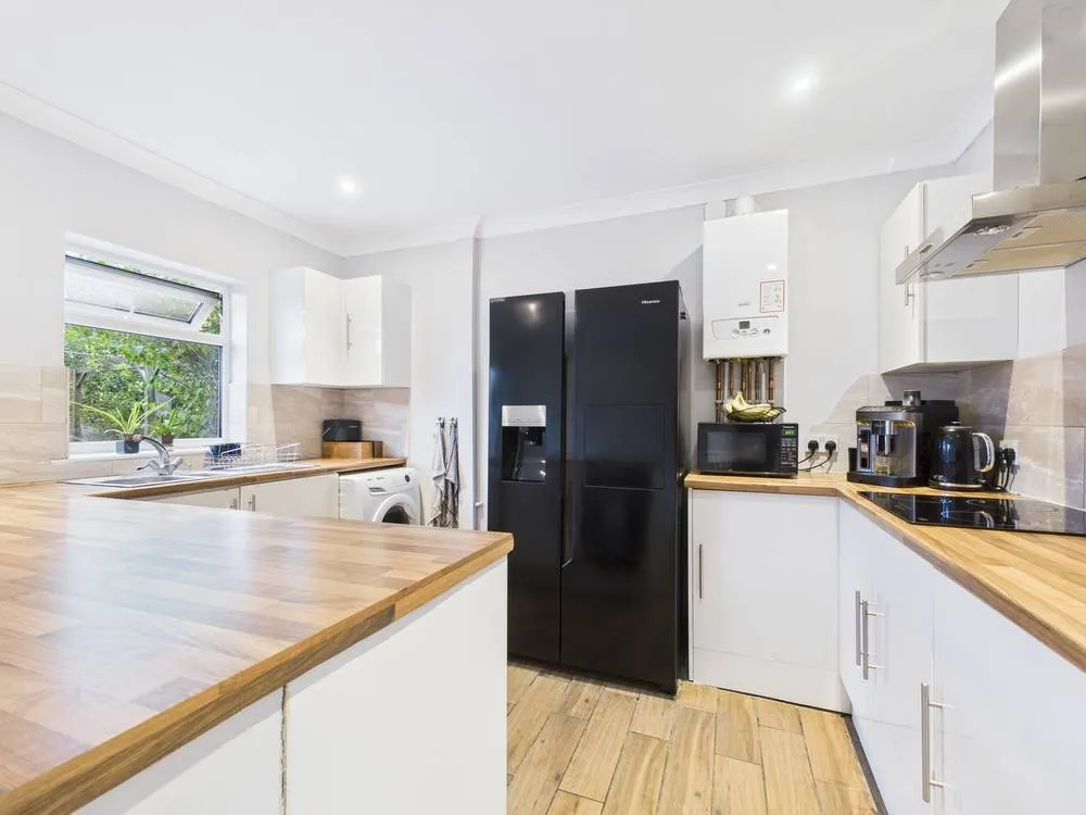 Stanwell Road, Ashford, TW15, photo 8