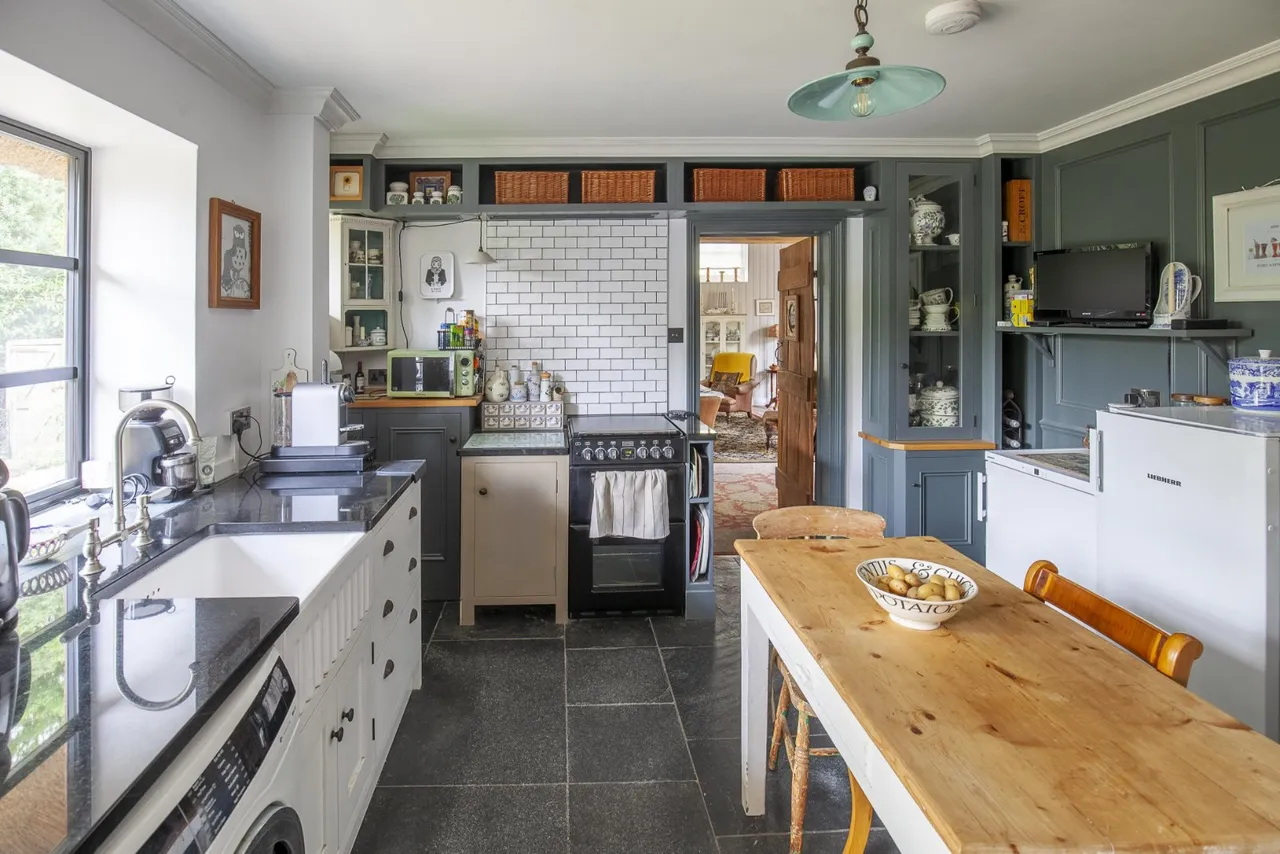 Salisbury Road, Shaftesbury, SP7 8NL, photo 5