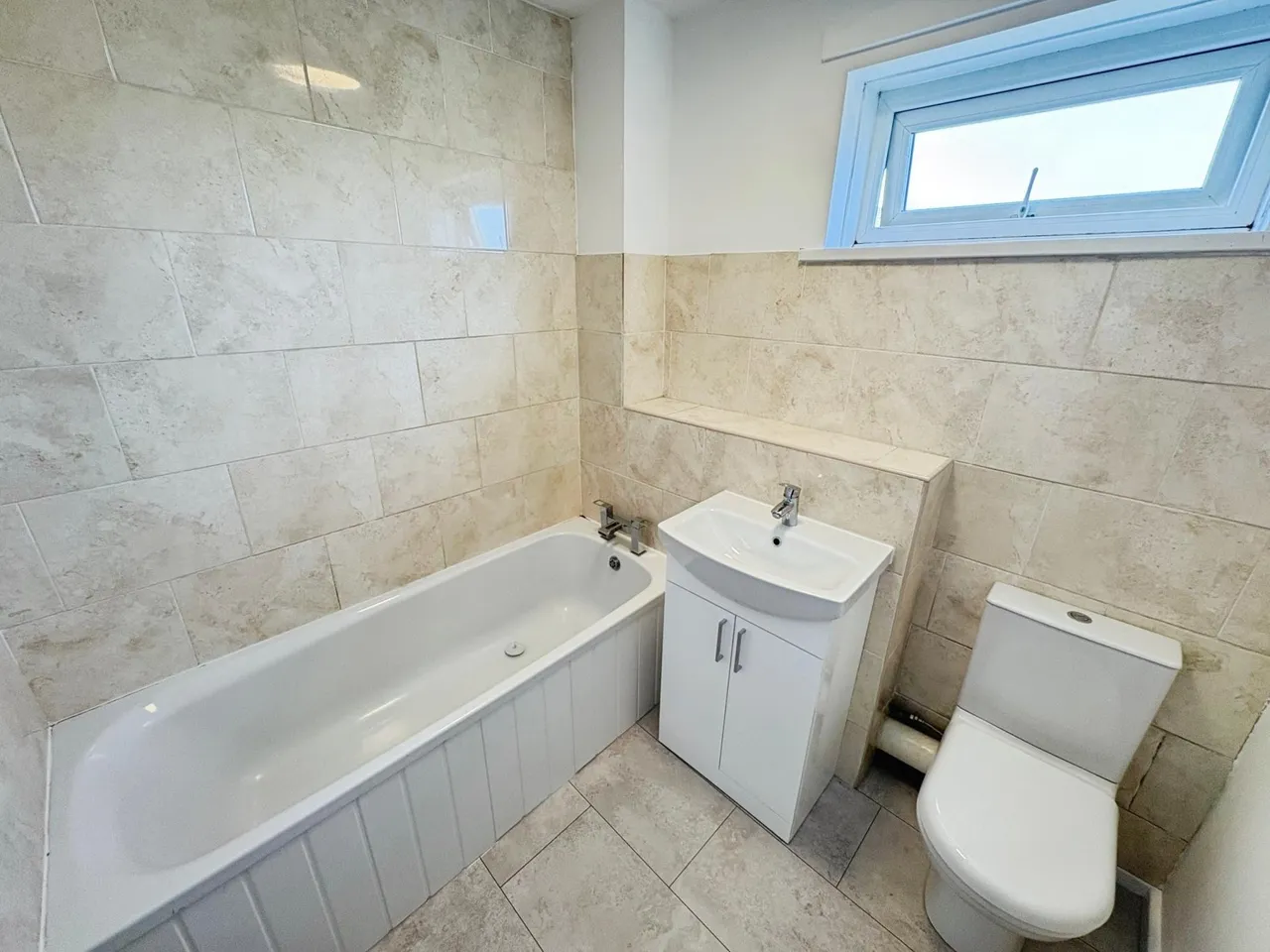 Briery Walk, Greasbrough, S61, photo 22