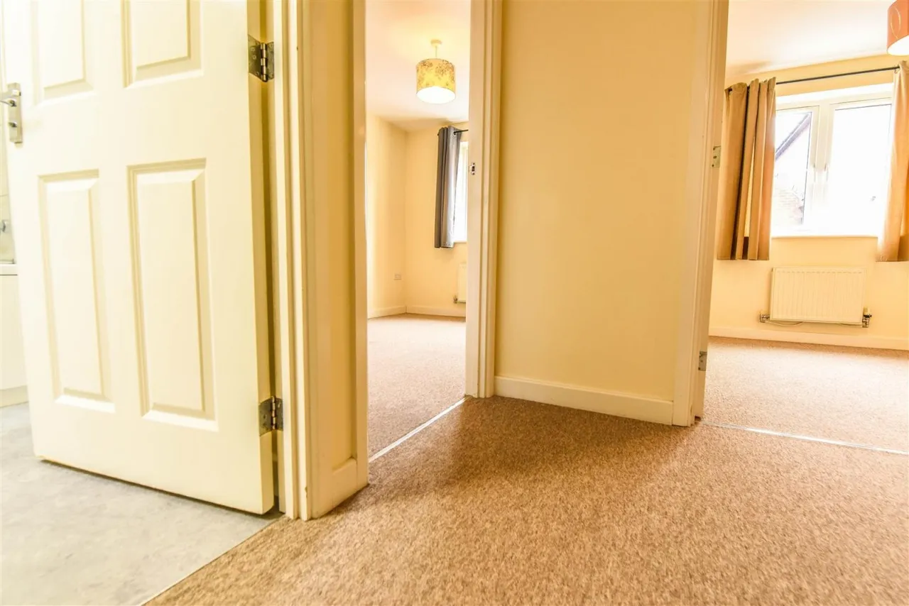 Phelps Mill Close, Dursley, GL11, photo 8