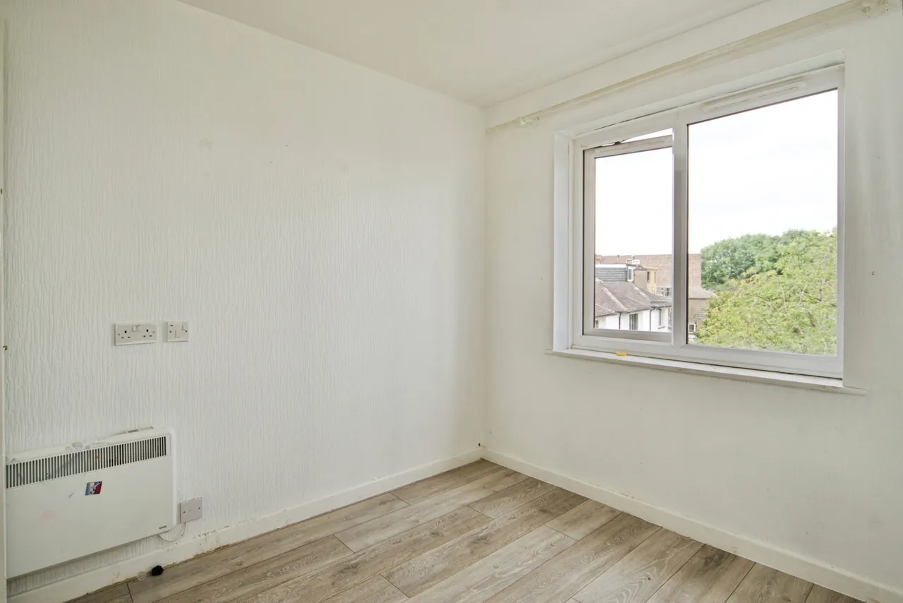 Cambridge Road, LONDON, London, E11, photo 9