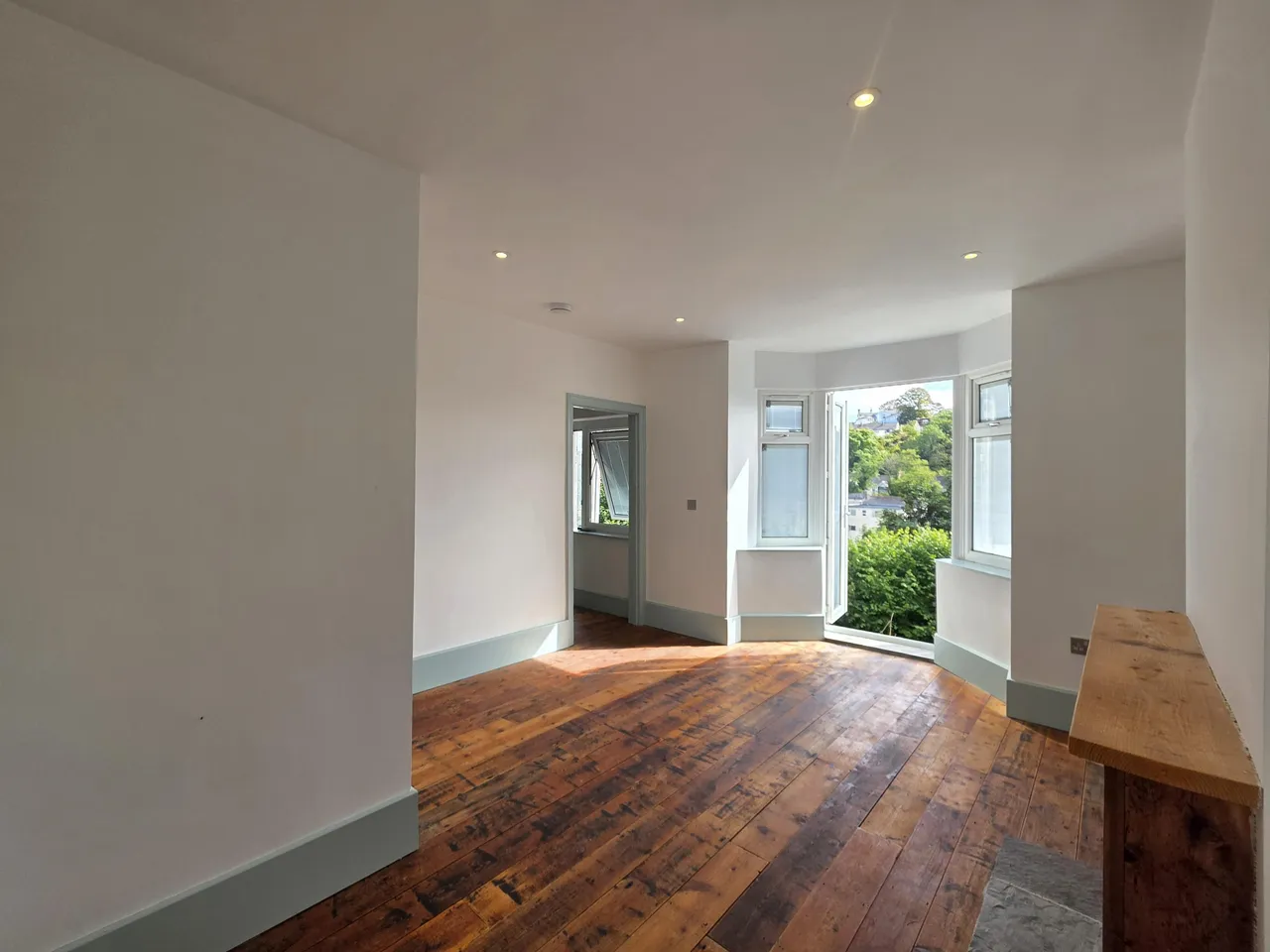 Coombe Lane, TQ2, photo 6