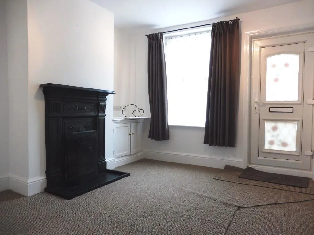 St Nicholas Street, Uphill, LN1, photo 6