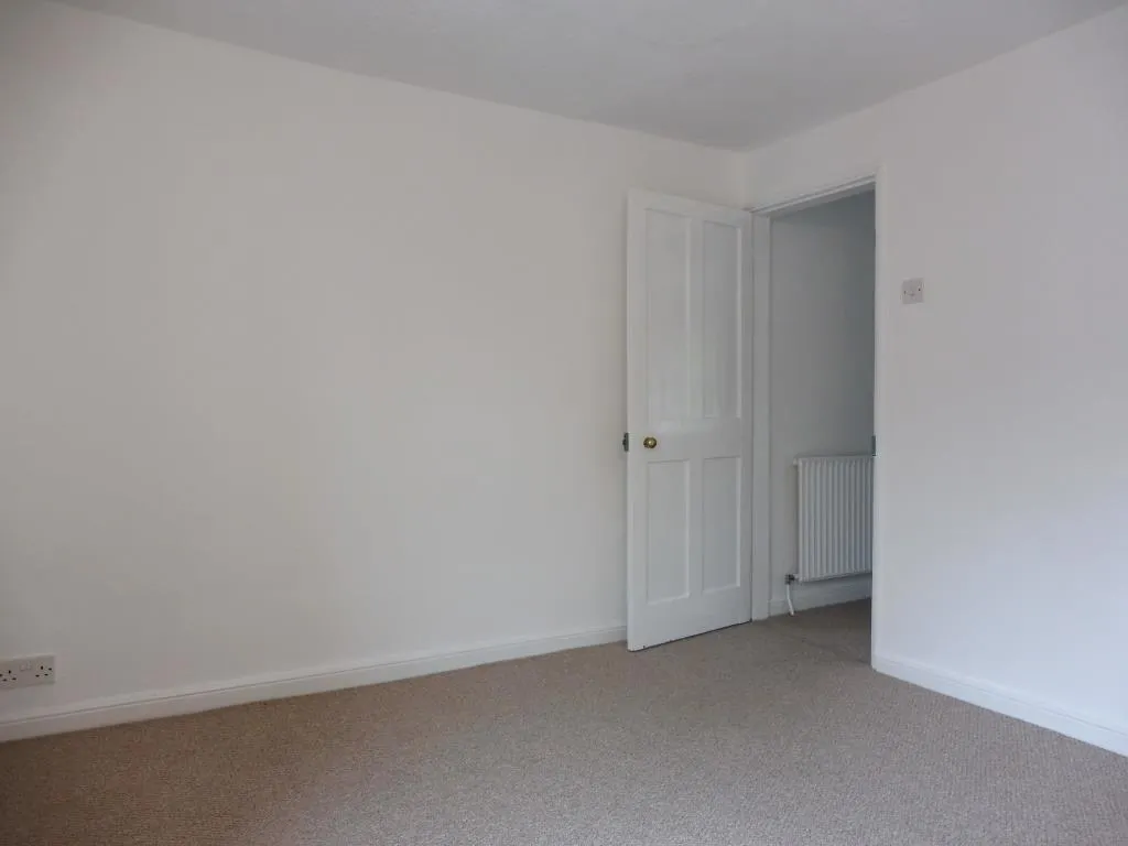 St Nicholas Street, Uphill, LN1, photo 17