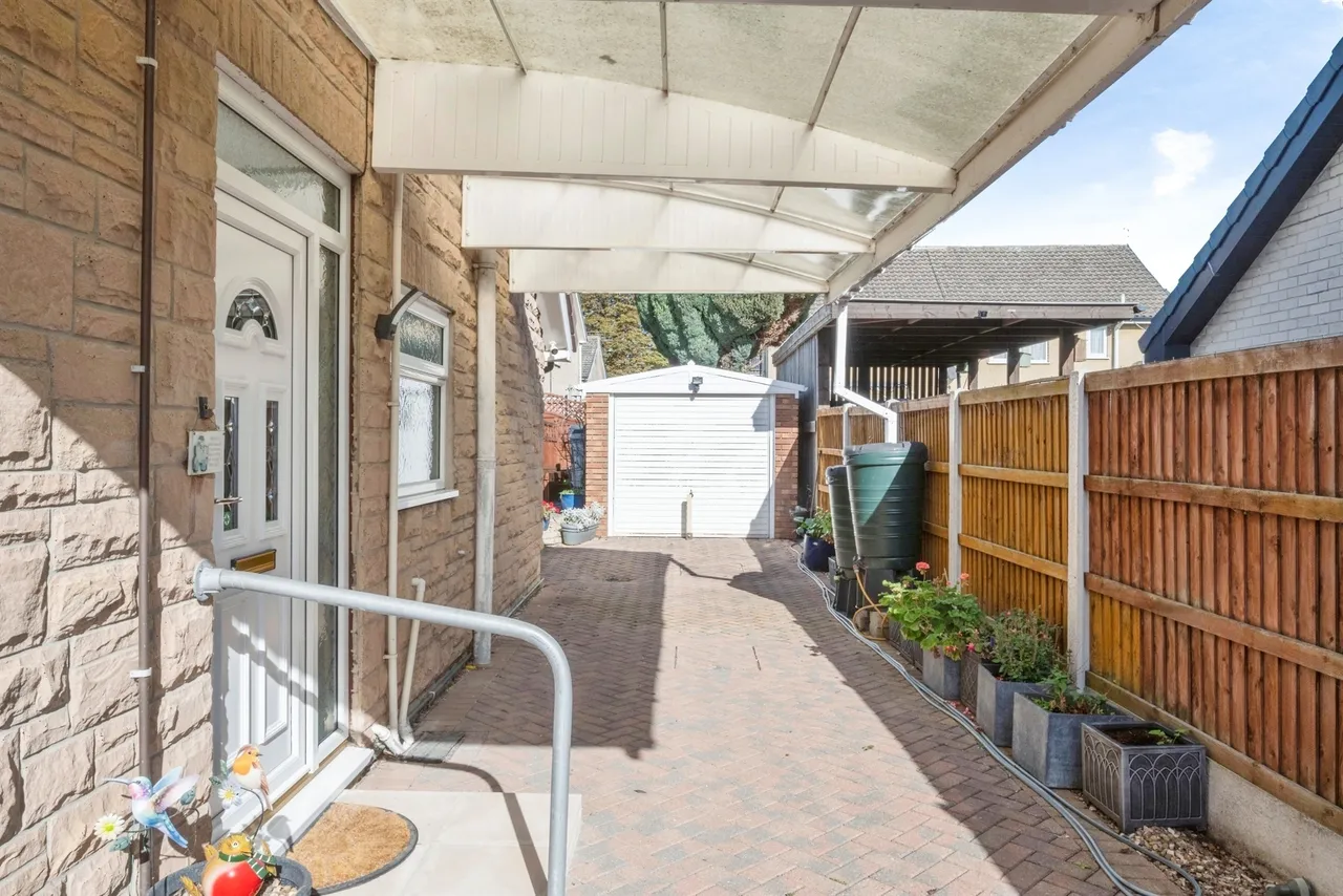 Brockenhurst Road, Hatfield, DN7, photo 12