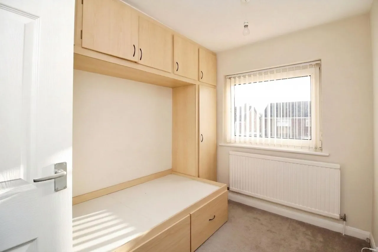 Farmway, Braunstone Town, LE3, photo 17