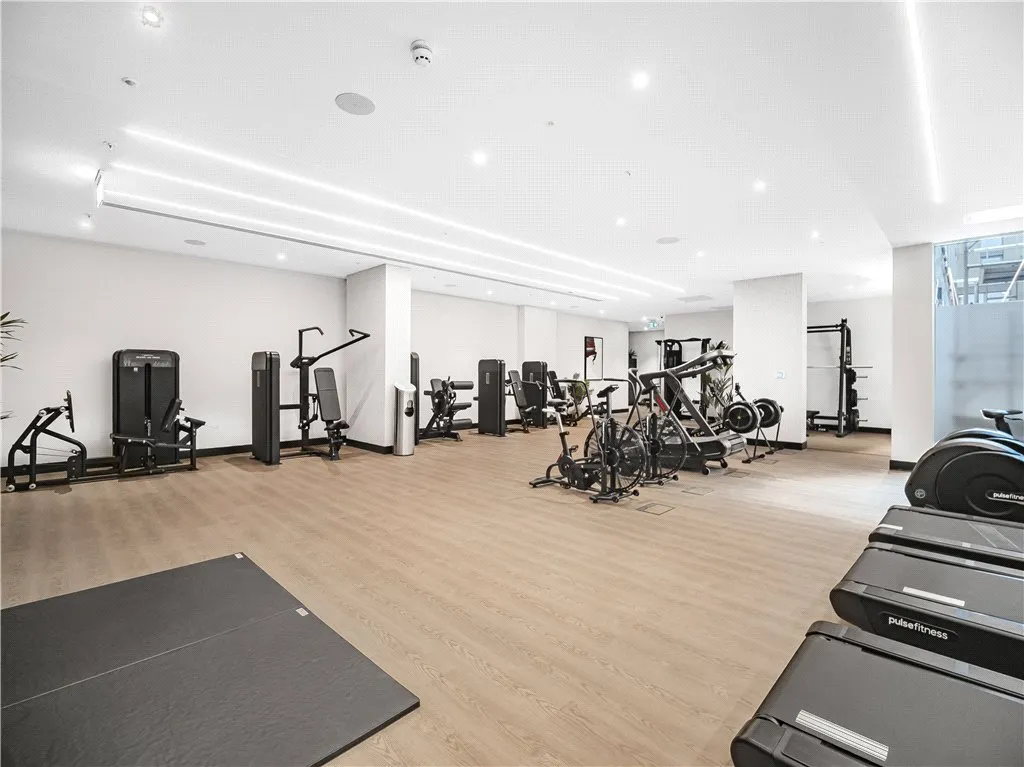 Eden Grove, Staines-upon-Thames, TW18, photo 28