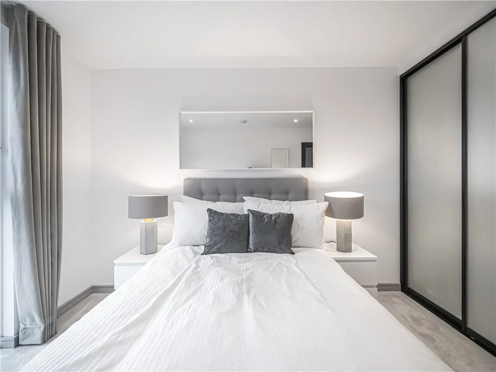 Eden Grove, Staines-upon-Thames, TW18, photo 16