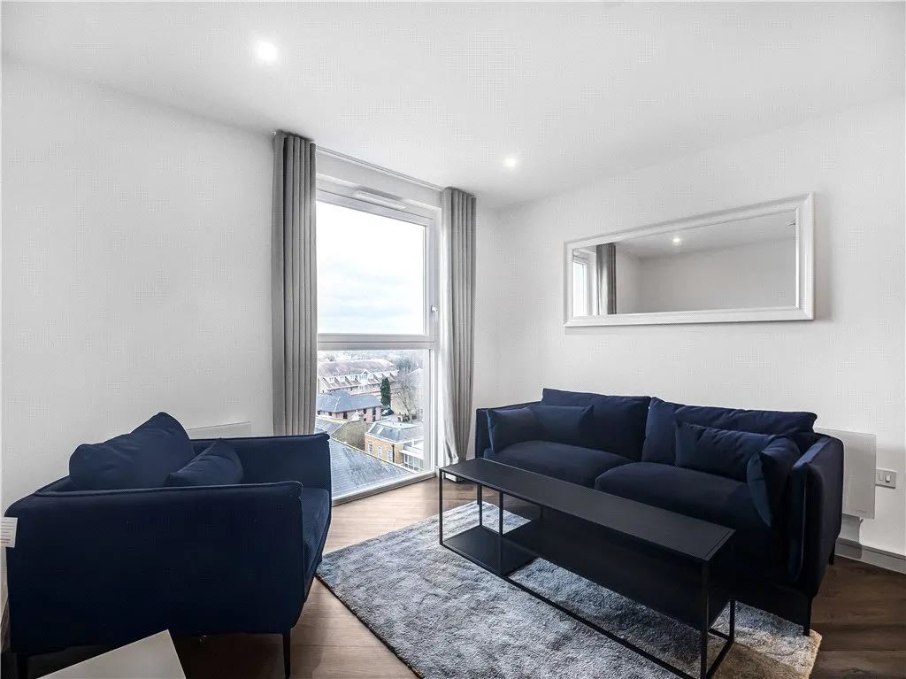 Eden Grove, Staines-upon-Thames, TW18, photo 2
