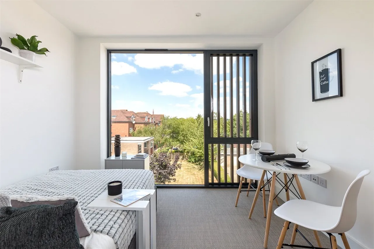 in 2a woodlands road to rent — Harrovian House, 2a Woodlands Road, Harrow, Middlesex, HA1