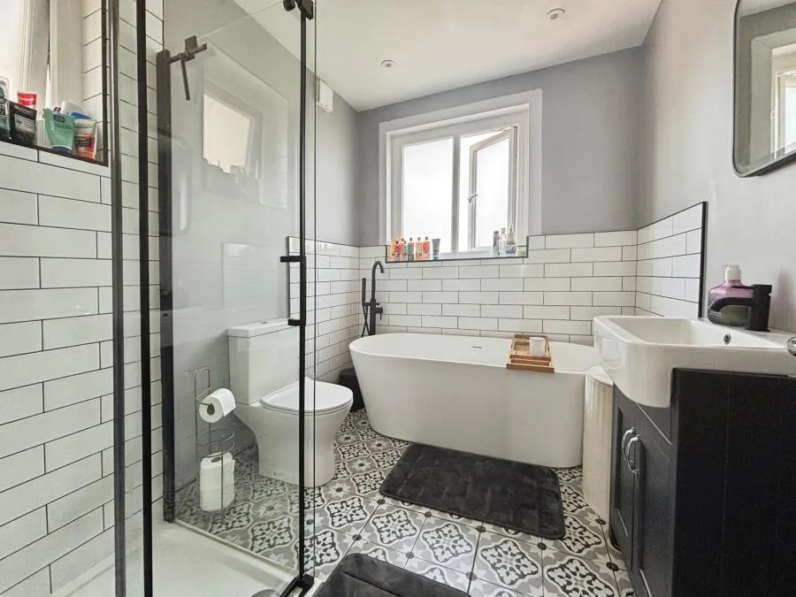 Ton-Yr-Ywen Avenue, Heath, CF14, photo 12