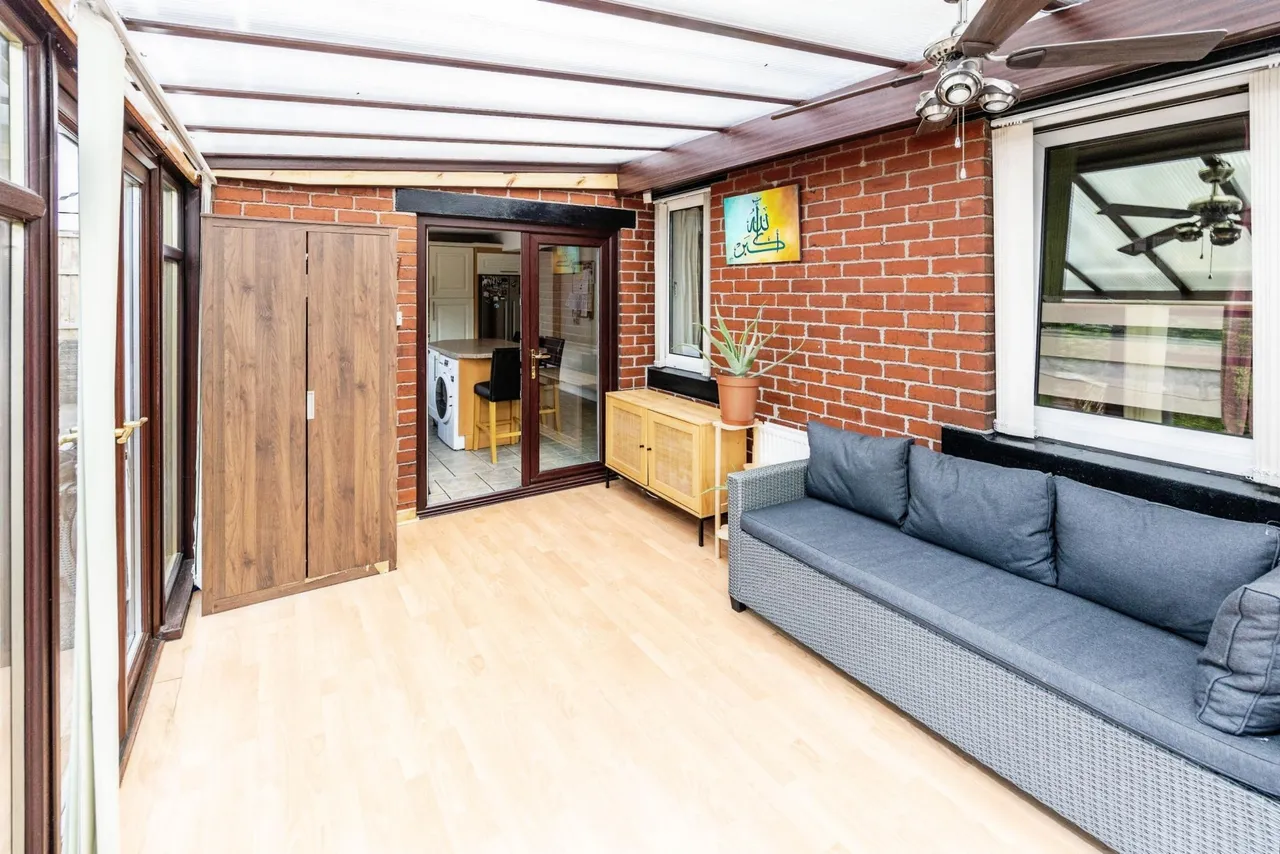Moorlands Road, Huddersfield, HD3, photo 18
