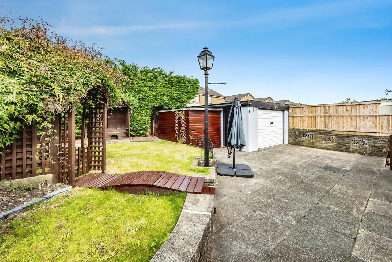 Moorlands Road, Huddersfield, HD3, photo 15
