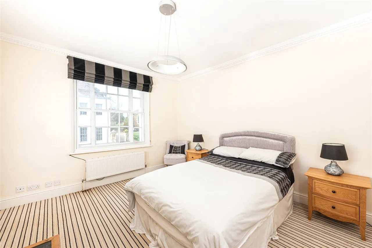 Bedford Street, Woburn, MK17, photo 14