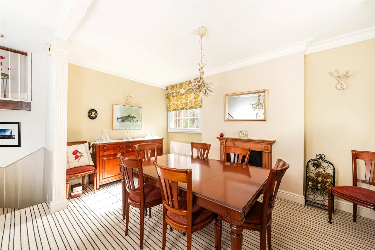 Bedford Street, Woburn, MK17, photo 9