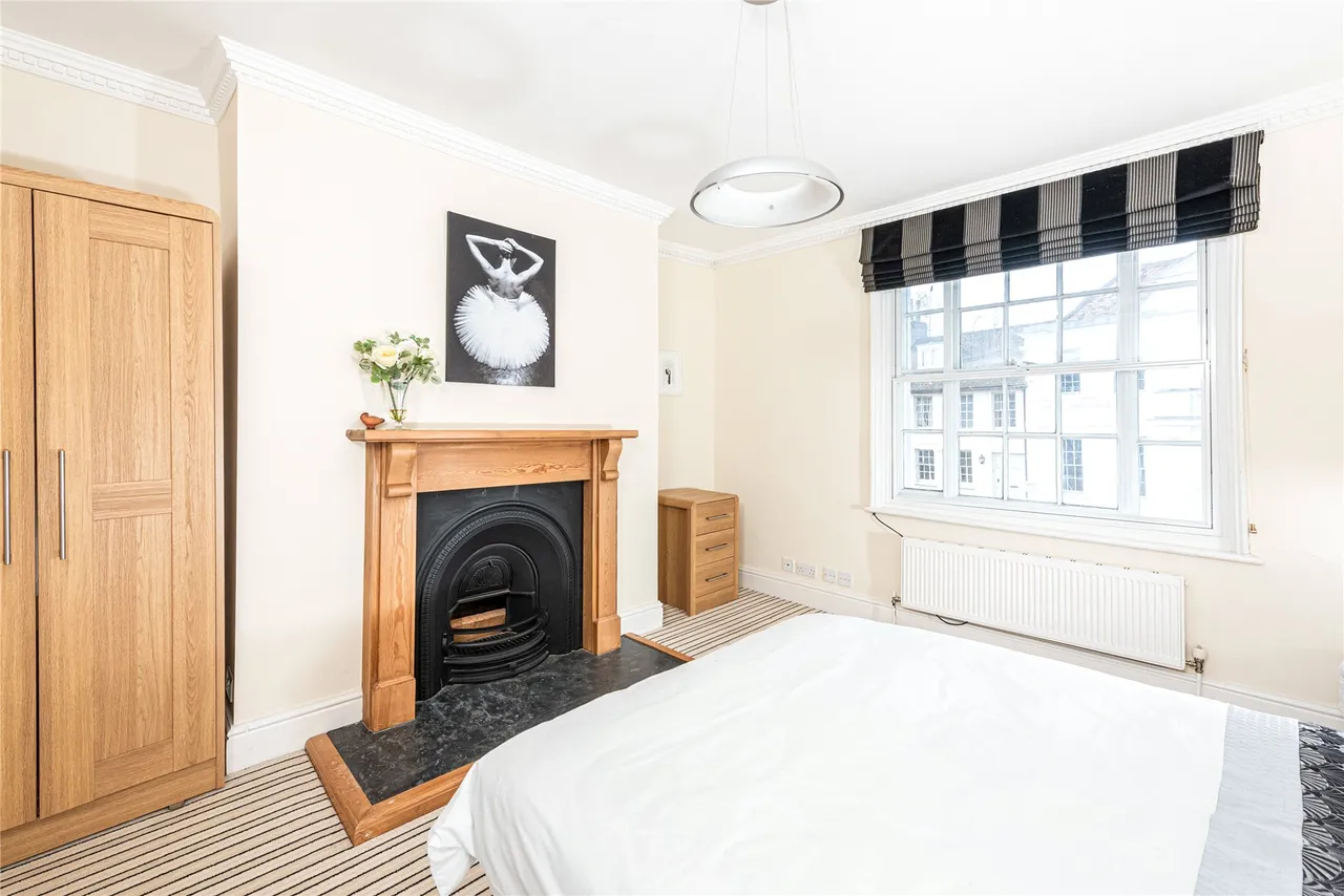 Bedford Street, Woburn, MK17, photo 13